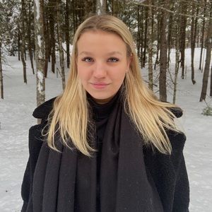 Meet your Posher, Megan